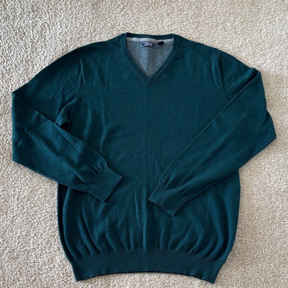 Izod Men's V-Neck Sweater - Deep Green
